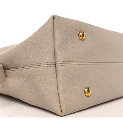 Louis Vuitton Grained Calfskin Low Key Hobo MM Limestone 17 of 19