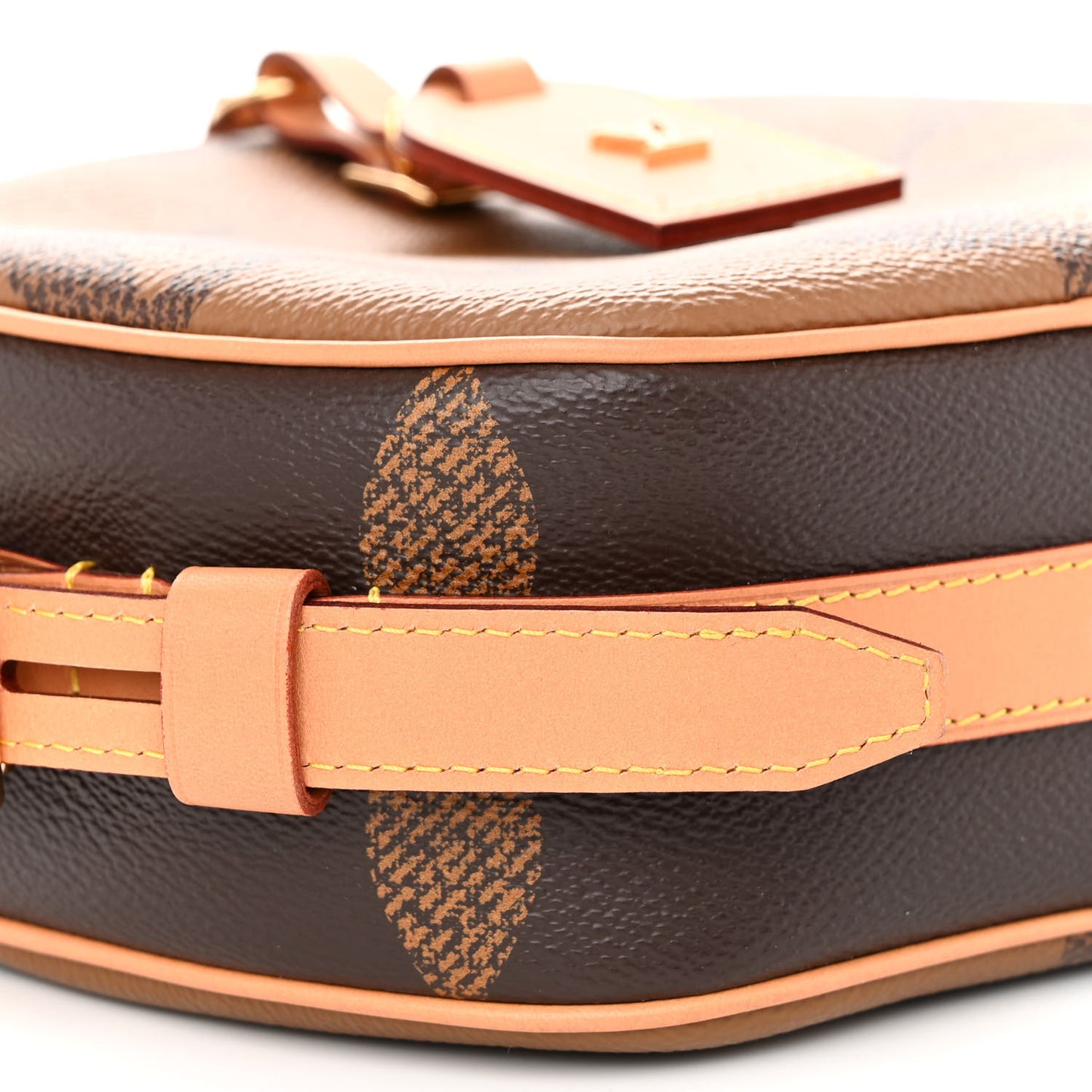 Reverse Monogram Giant Boite Chapeau Souple