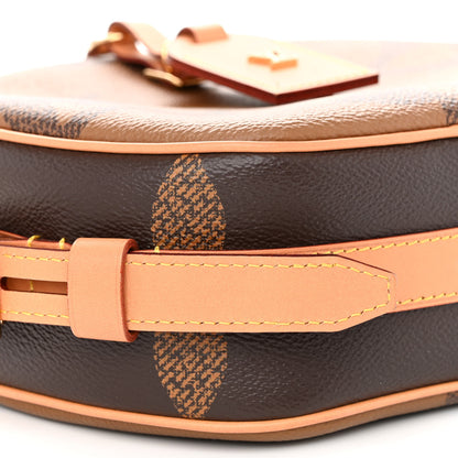 Louis Vuitton Reverse Monogram Giant Boite Chapeau Souple 8 of 10