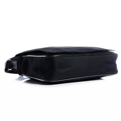Louis Vuitton Damier Geant Messenger Bag Black 4 of 7