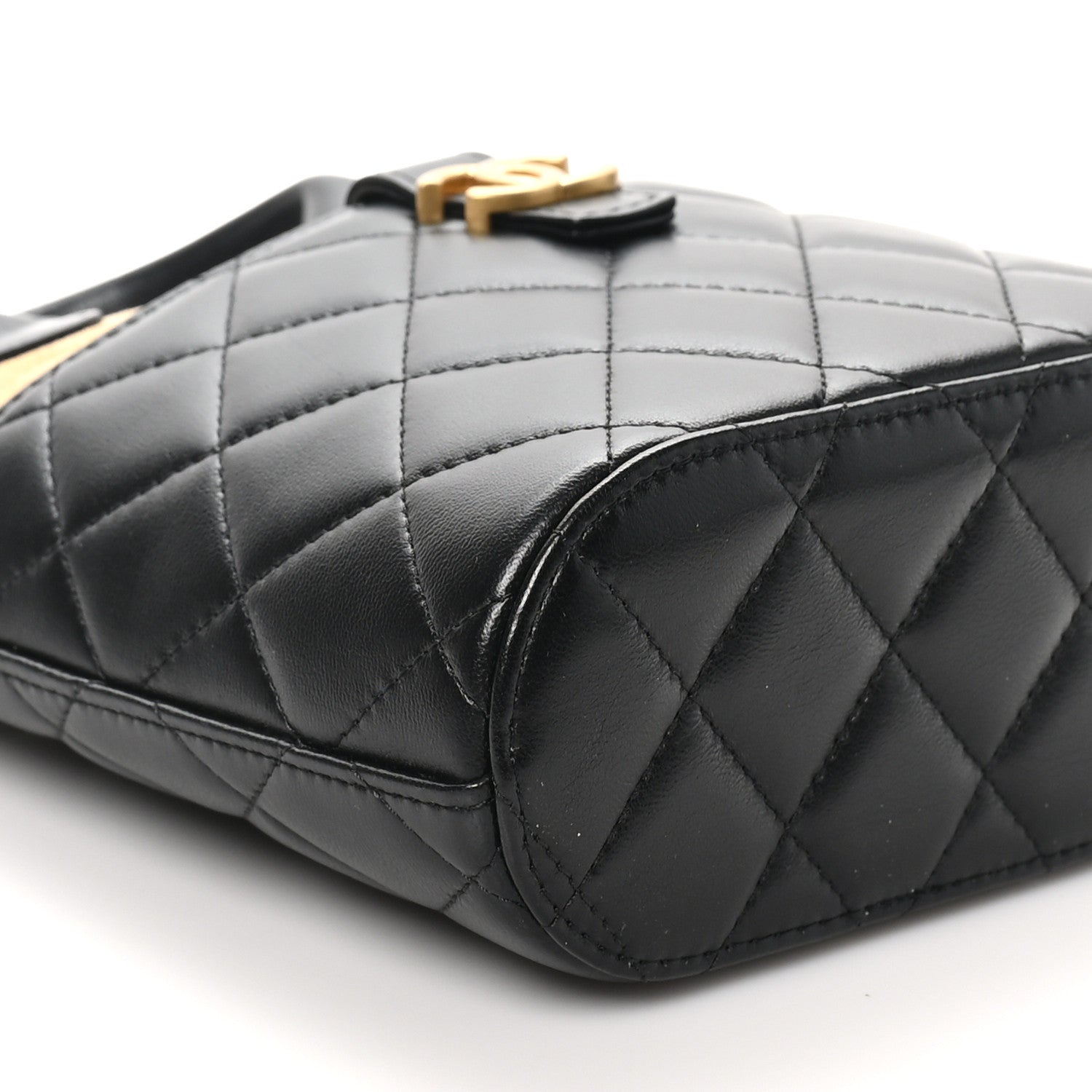 Chanel Suede Shiny Lambskin Quilted Top Handle Clutch With Chain Black Beige 9 of 10