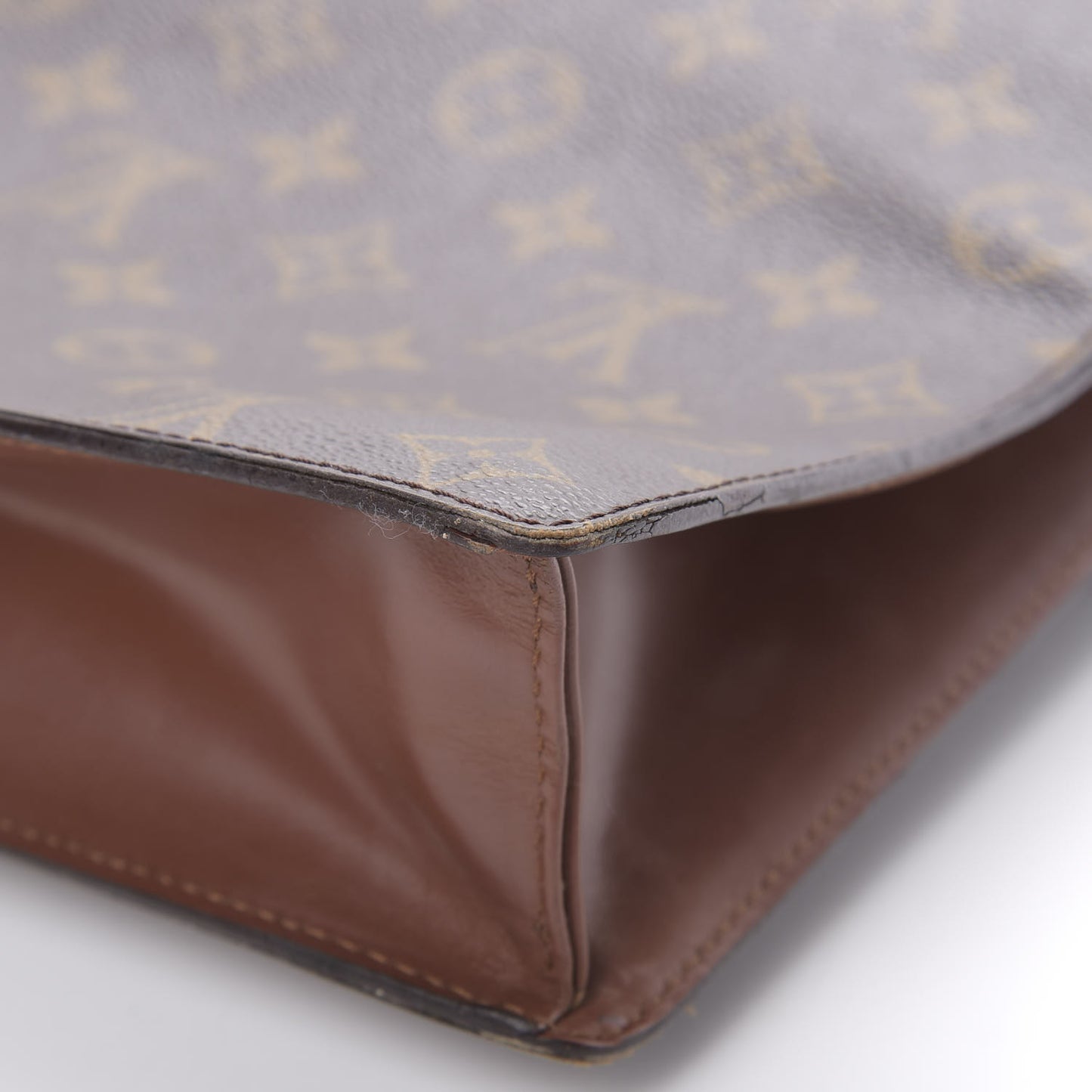 Monogram Monceau 28