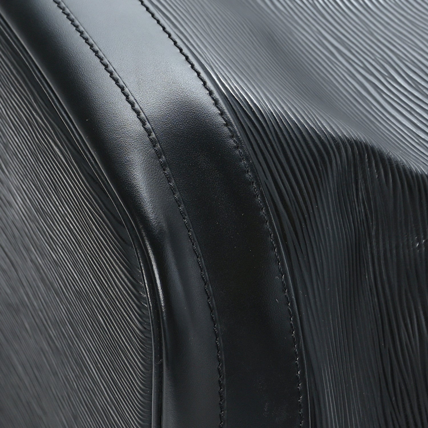 Louis Vuitton Epi Noe Black 9 of 9