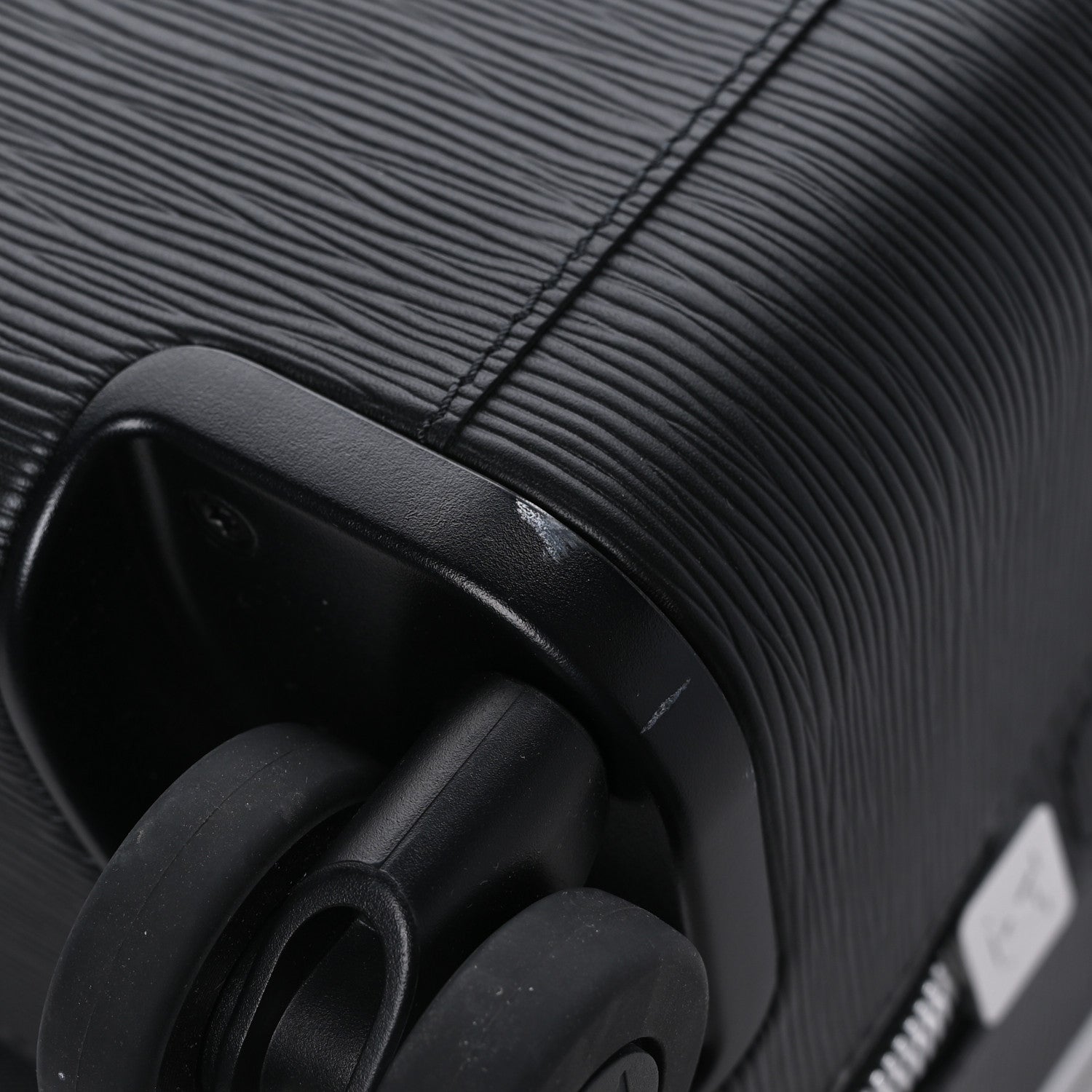 Louis Vuitton Epi Horizon 55 Black 8 of 8