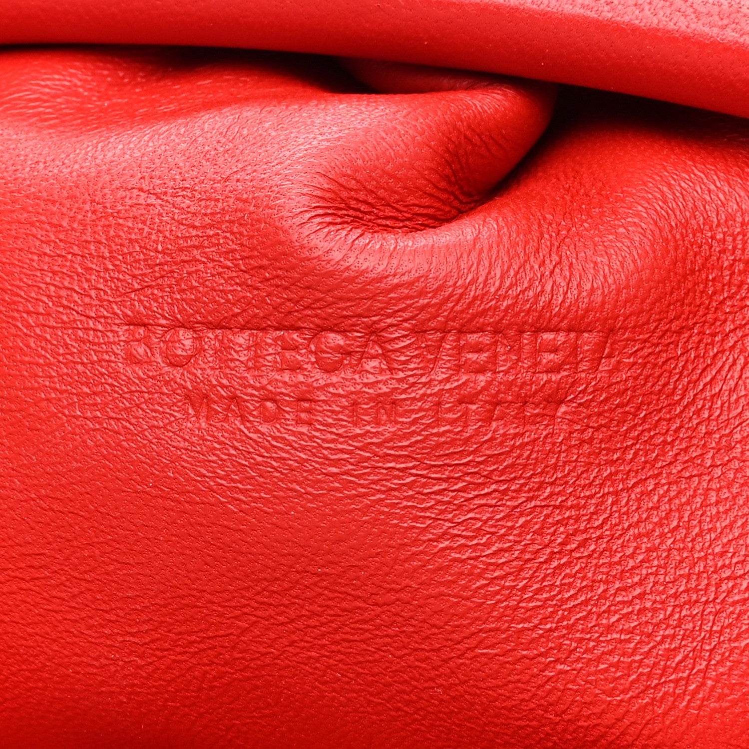 Bottega Veneta Nappa Maxi Intrecciato The Pouch Oversized Clutch Bright Red 6 of 9