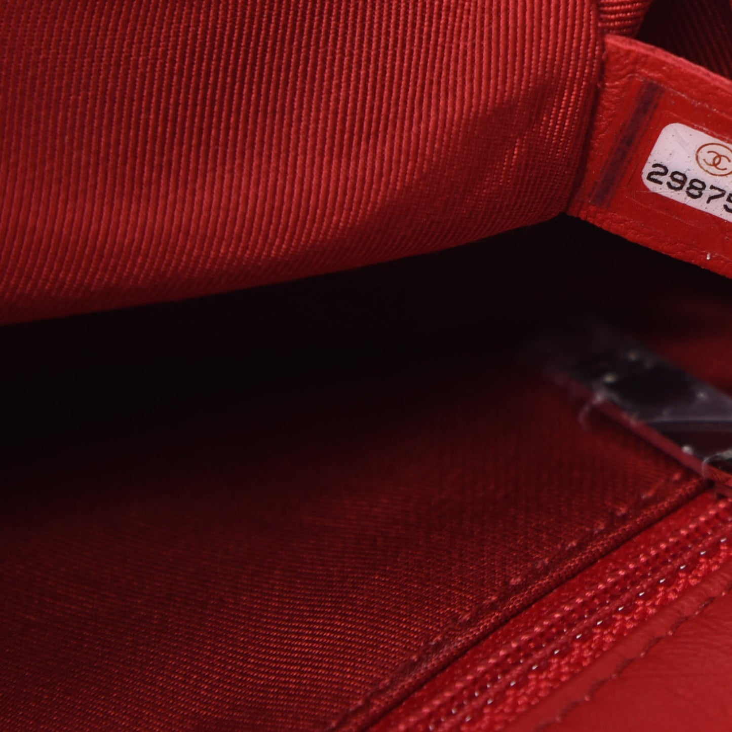 Crumpled Calfskin Medium Chain All Over Flap Red
