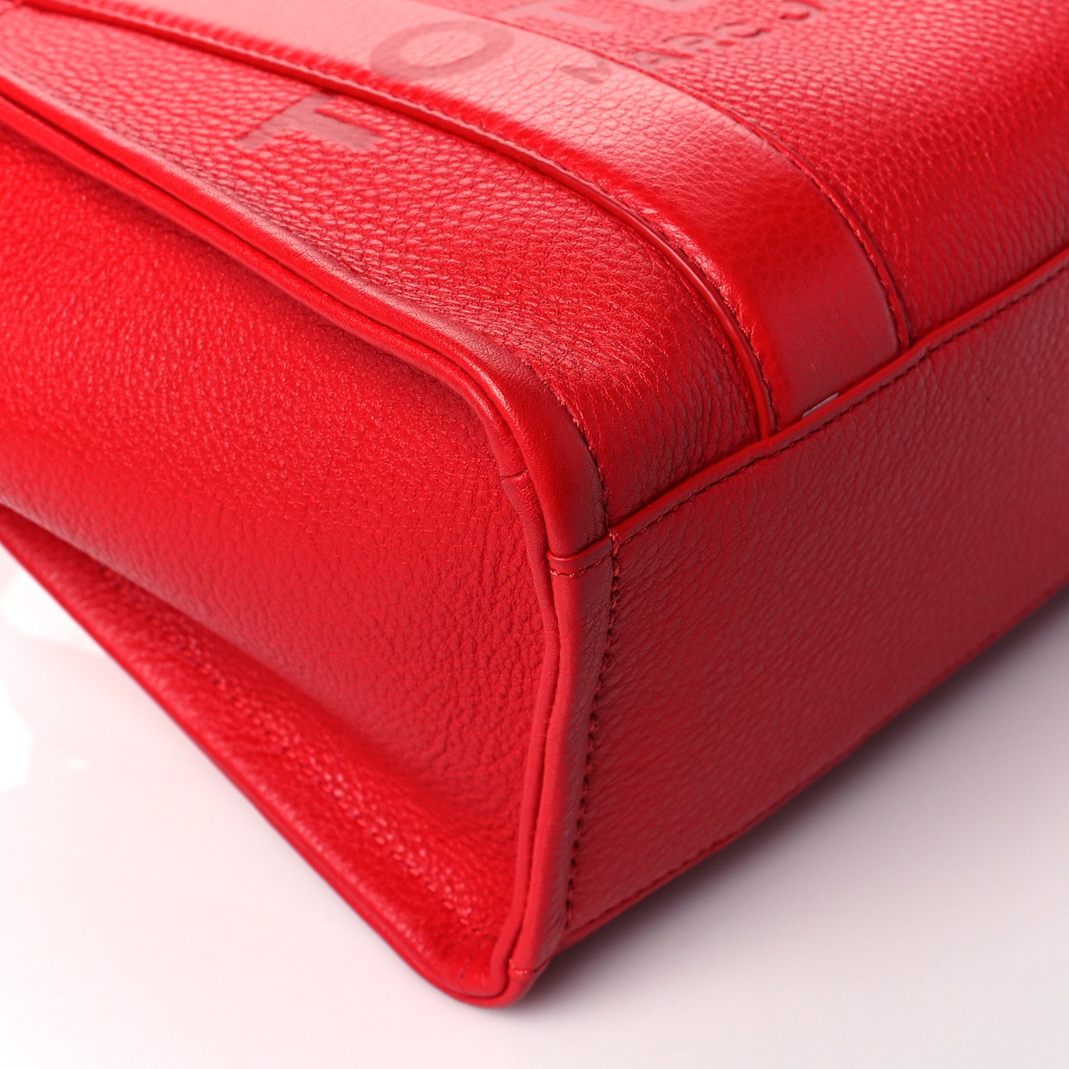Marc Jacobs Grained Calfskin Small The Tote Bag Red 8 of 9