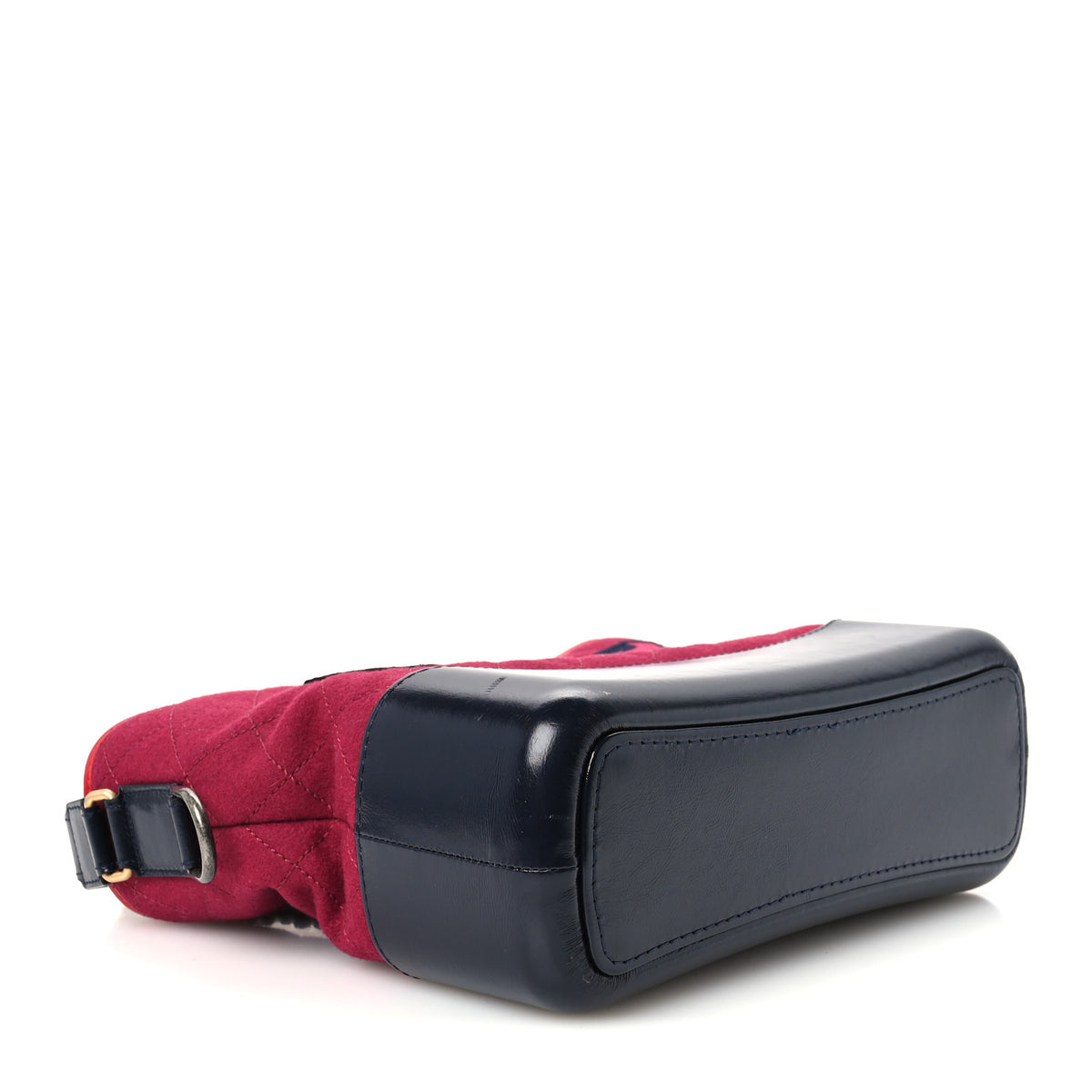 Wool Calfskin Quilted Medium Gabrielle Hobo Red