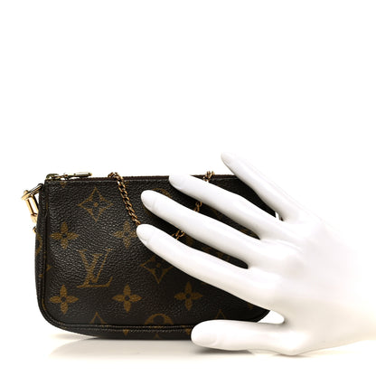 Louis Vuitton Monogram Mini Pochette Accessories 2 of 10