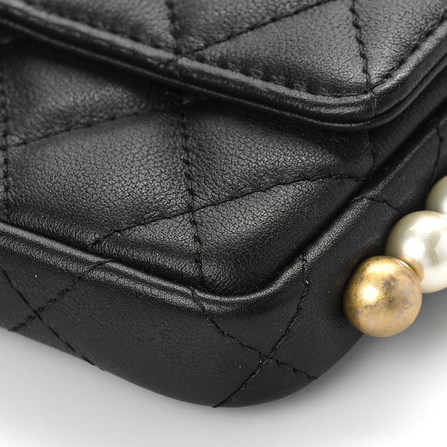 Chanel Calfskin Quilted About Pearls Card Holder Flap With Chain Black 9 of 10