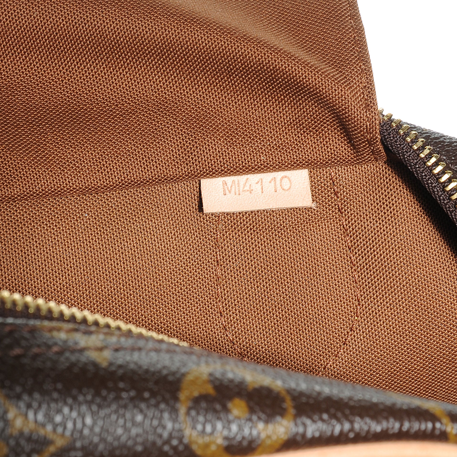 Louis Vuitton Monogram Montorgueil GM 6 of 7