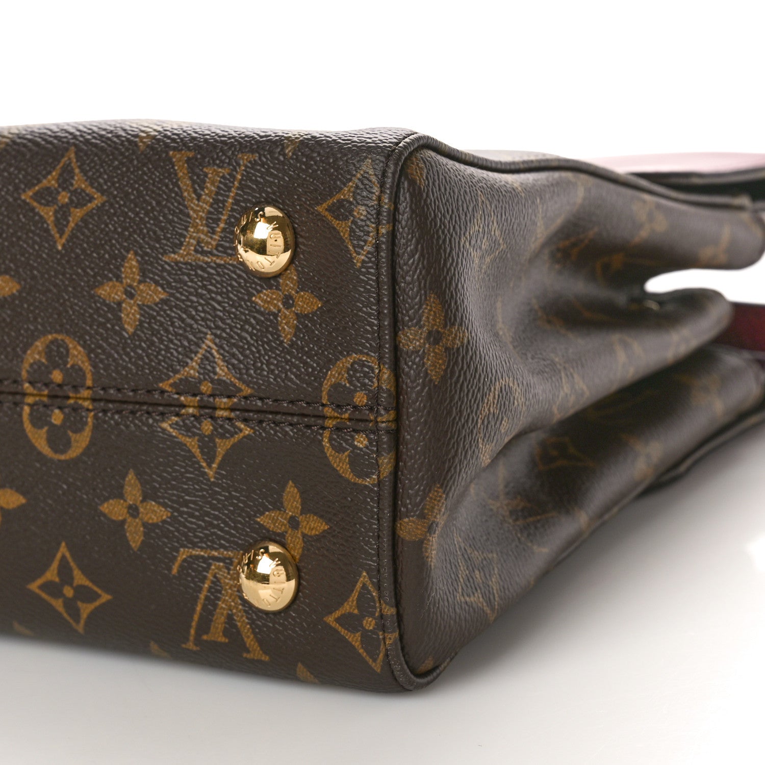 Louis Vuitton Monogram Venus Raisin 10 of 10