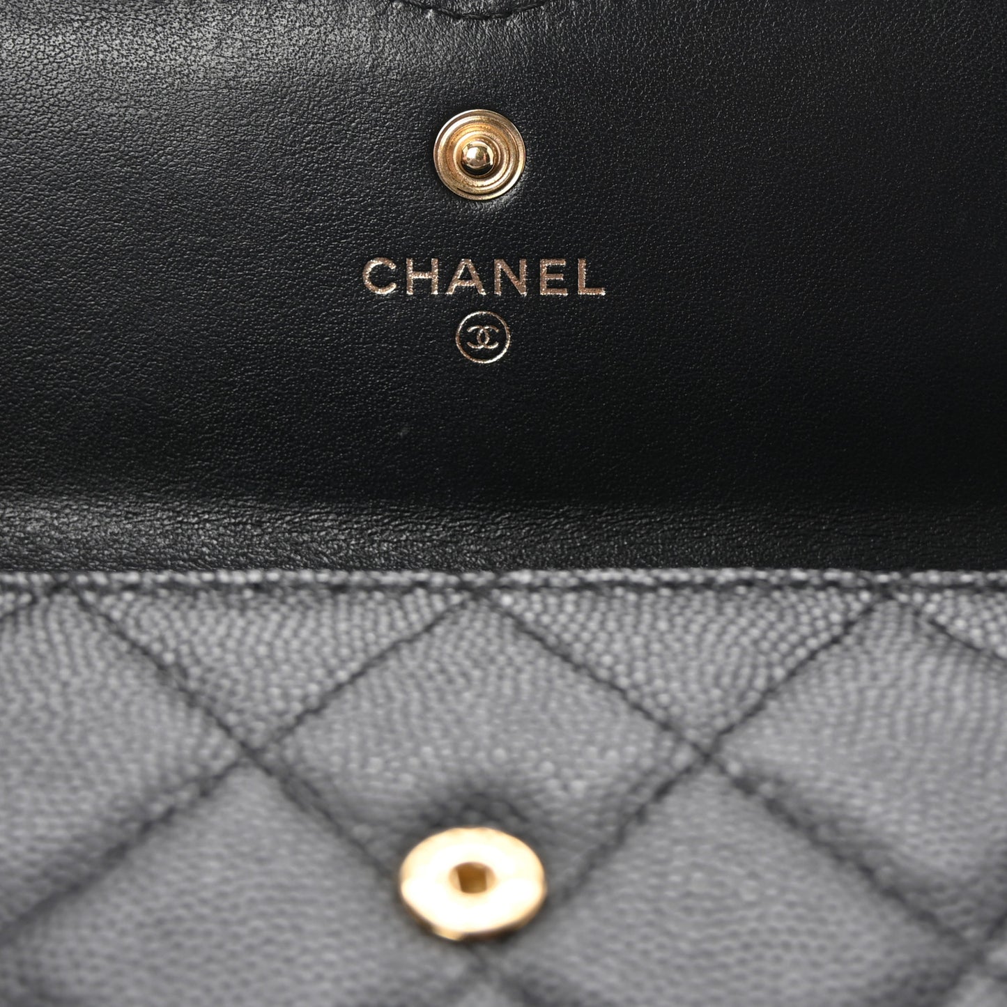 Caviar Quilted Filigree Large Gusset Flap Wallet Black