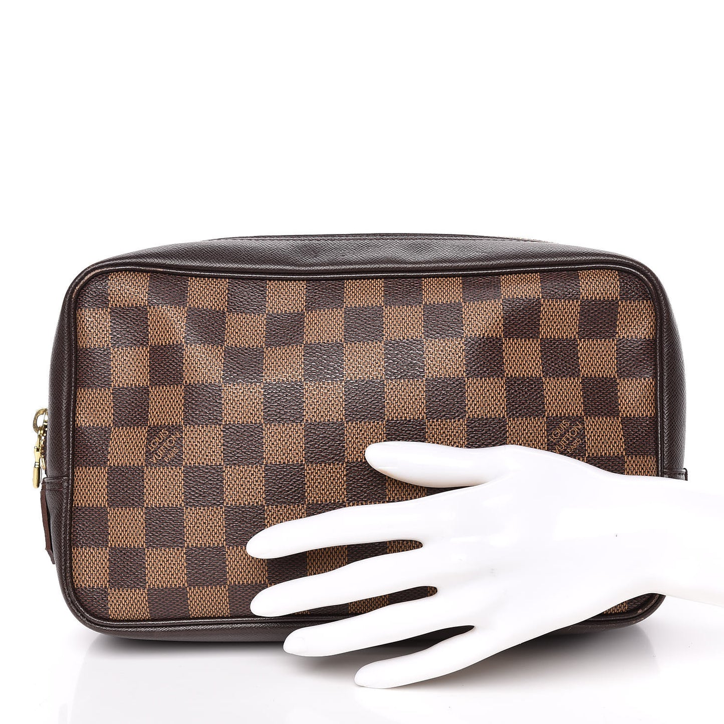 Damier Ebene Trousse Toilette 28