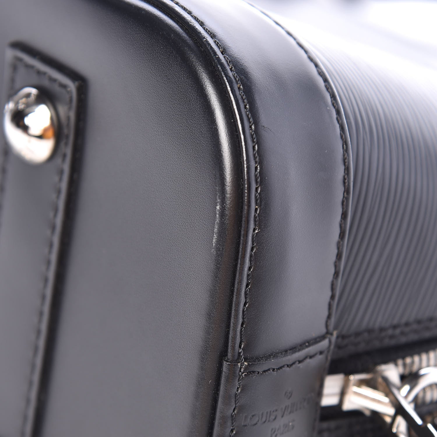 Louis Vuitton Epi Alma PM Black 10 of 11
