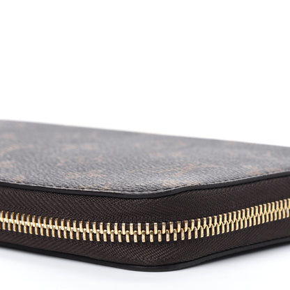 Louis Vuitton Monogram Zippy Organizer Wallet 10 of 10