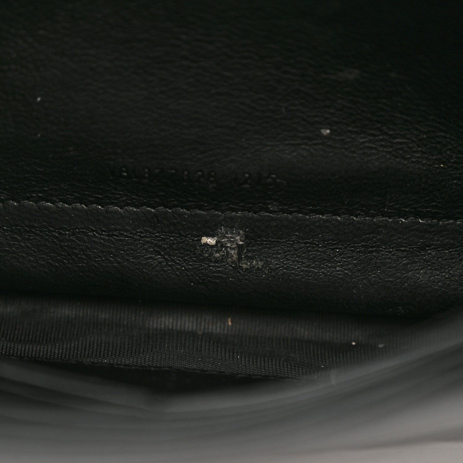 Saint Laurent Grain De Poudre Matelasse Chevron Monogram Chain Wallet Black 12 of 12