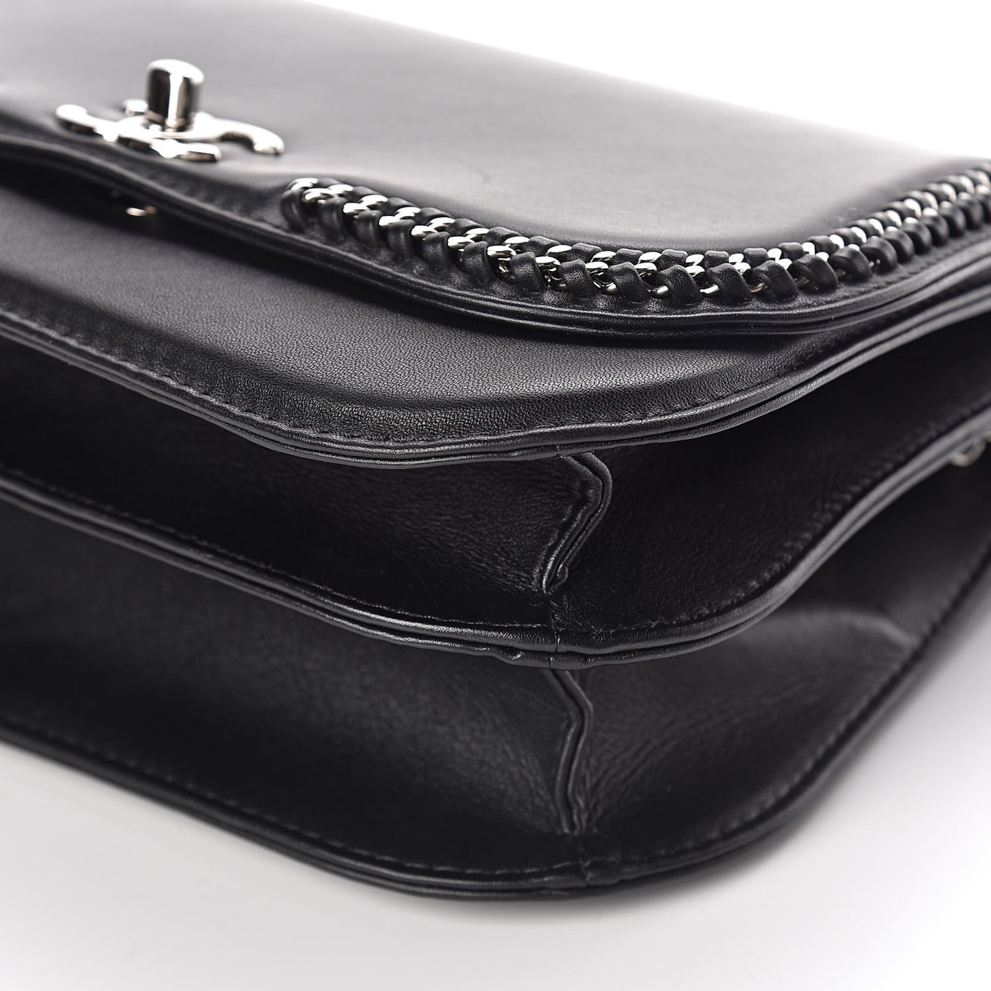 Calfskin Medium Braided Chic Flap Black