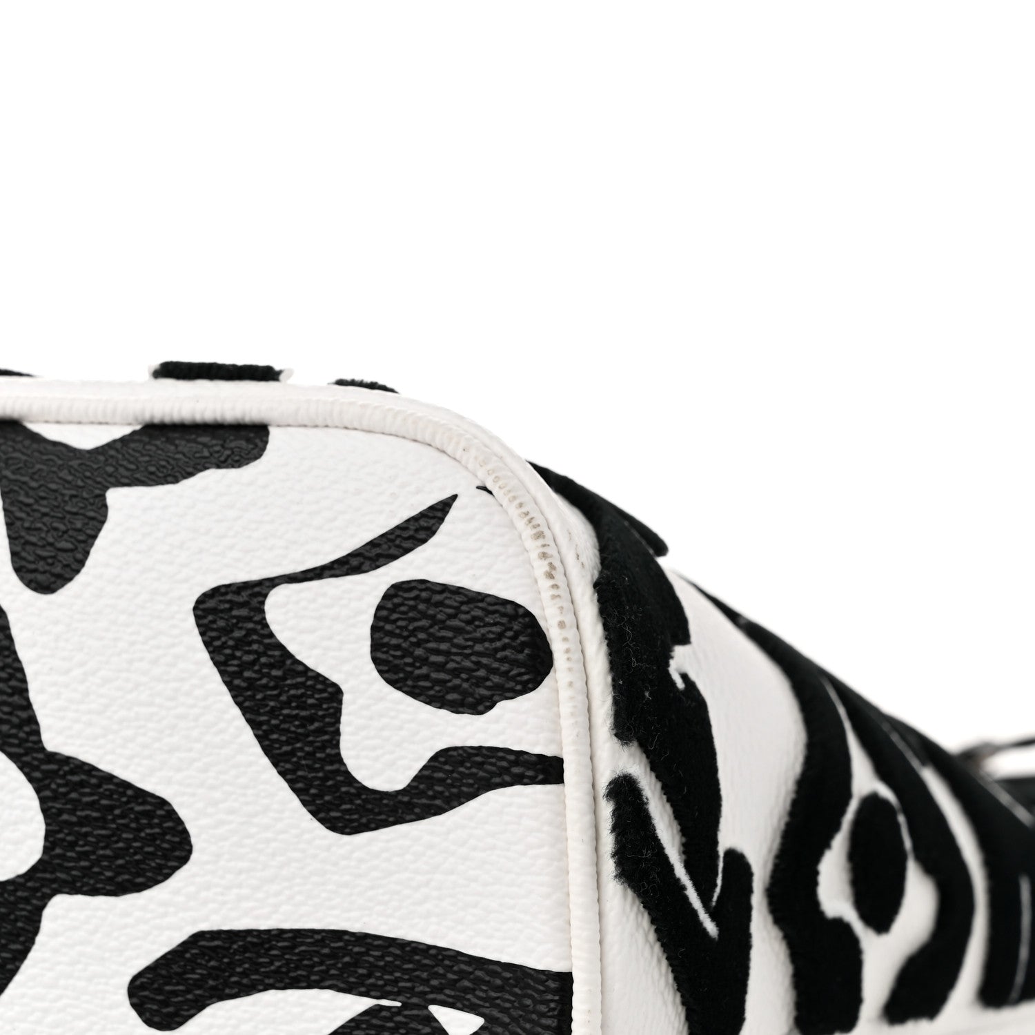 Louis Vuitton X UF Tufted Monogram Neverfull MM Black White 11 of 11
