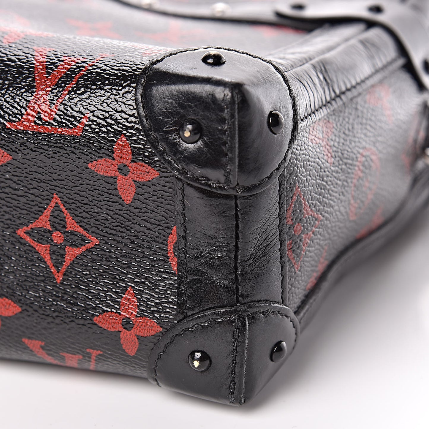 Monogram Petite Malle Soft MM Infrarouge