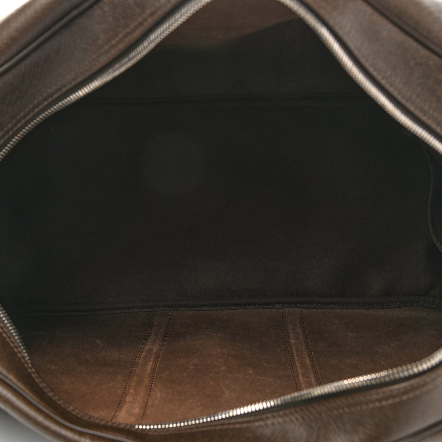 Louis Vuitton Taiga Kendall PM Acajou 9 of 14