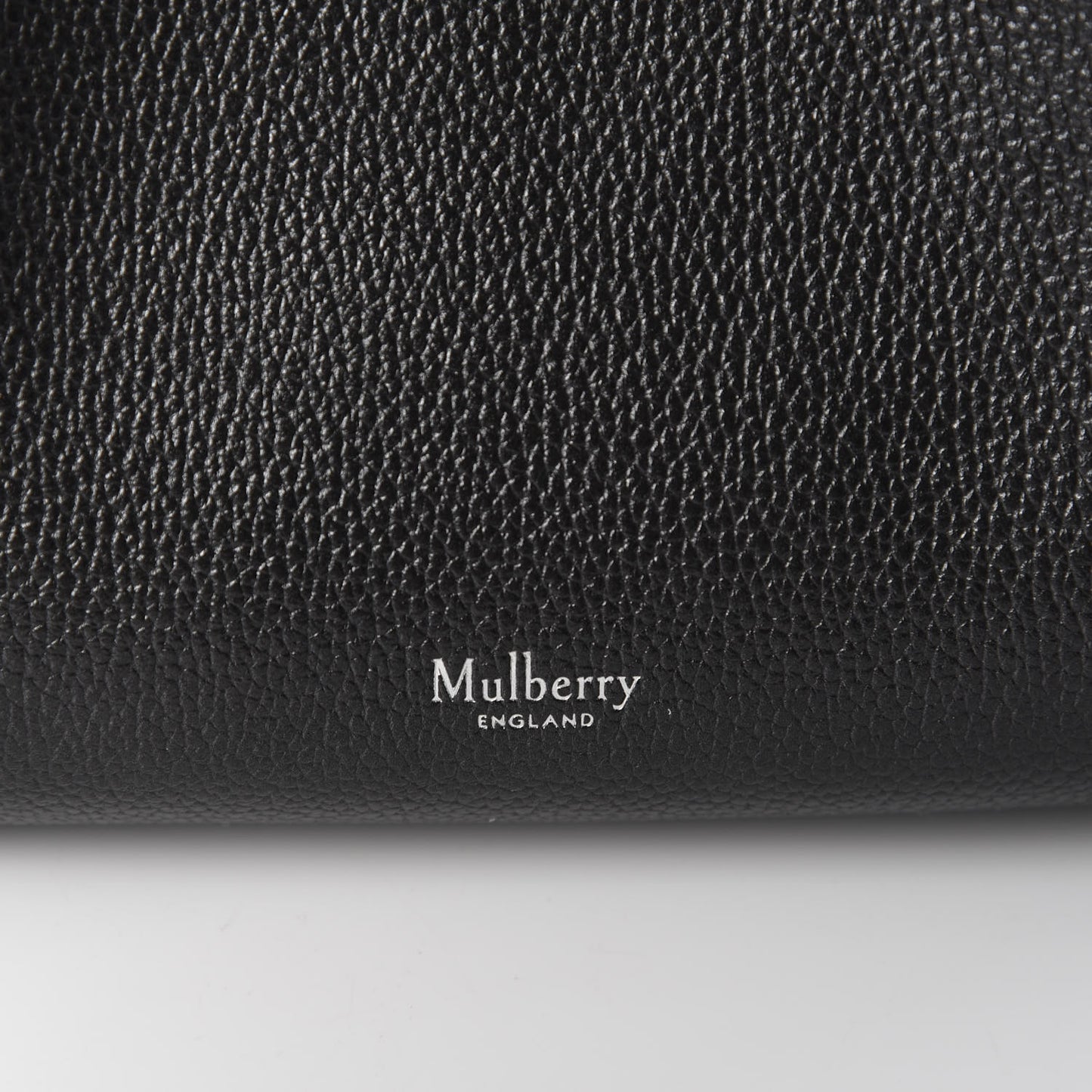 Metallic Heavy Grain Small Iris Tote Black