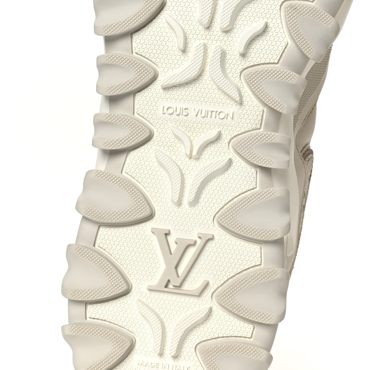 Calfskin LV Rush Sneakers 41 Cream