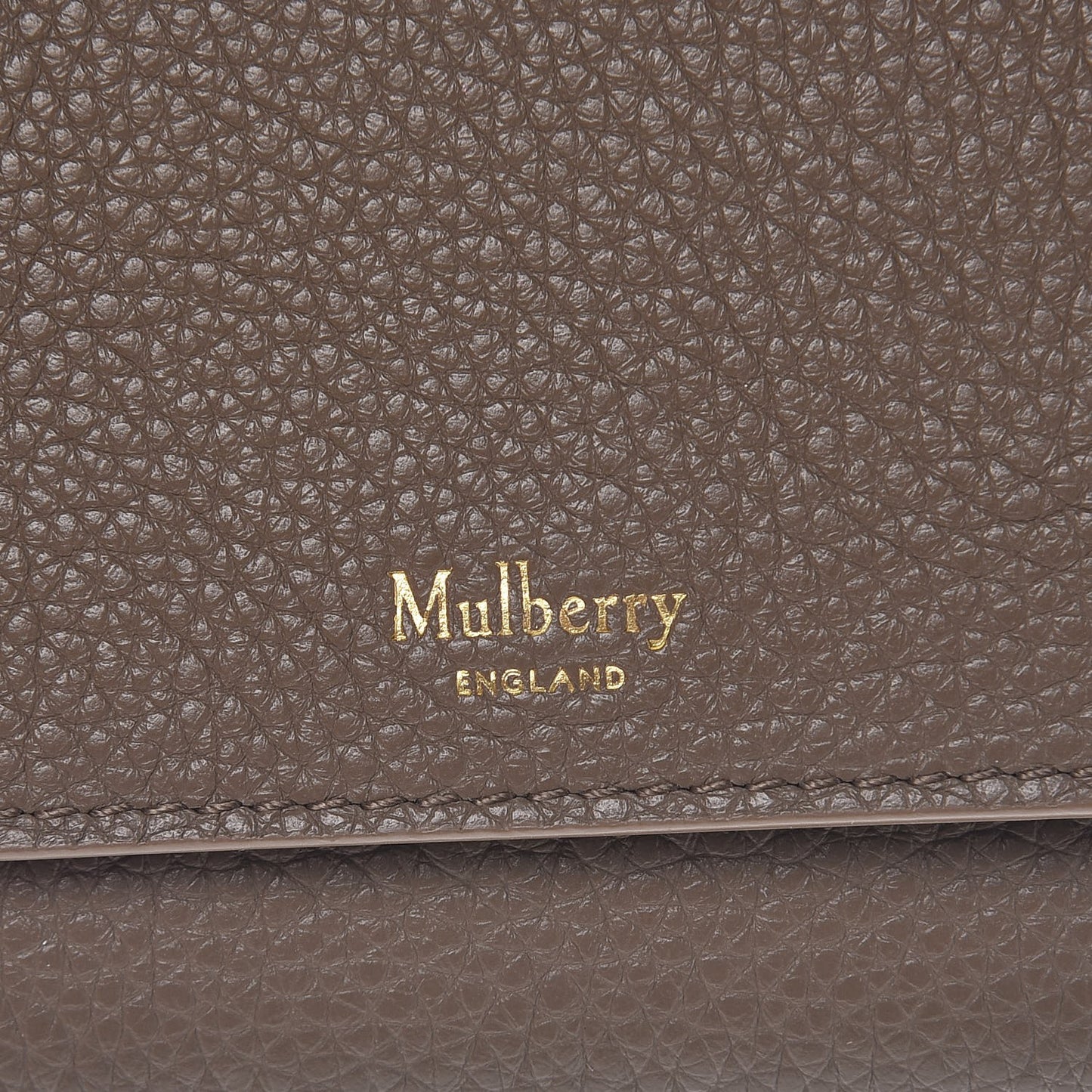 Small Classic Grain Continental Key Coin Pouch Clay