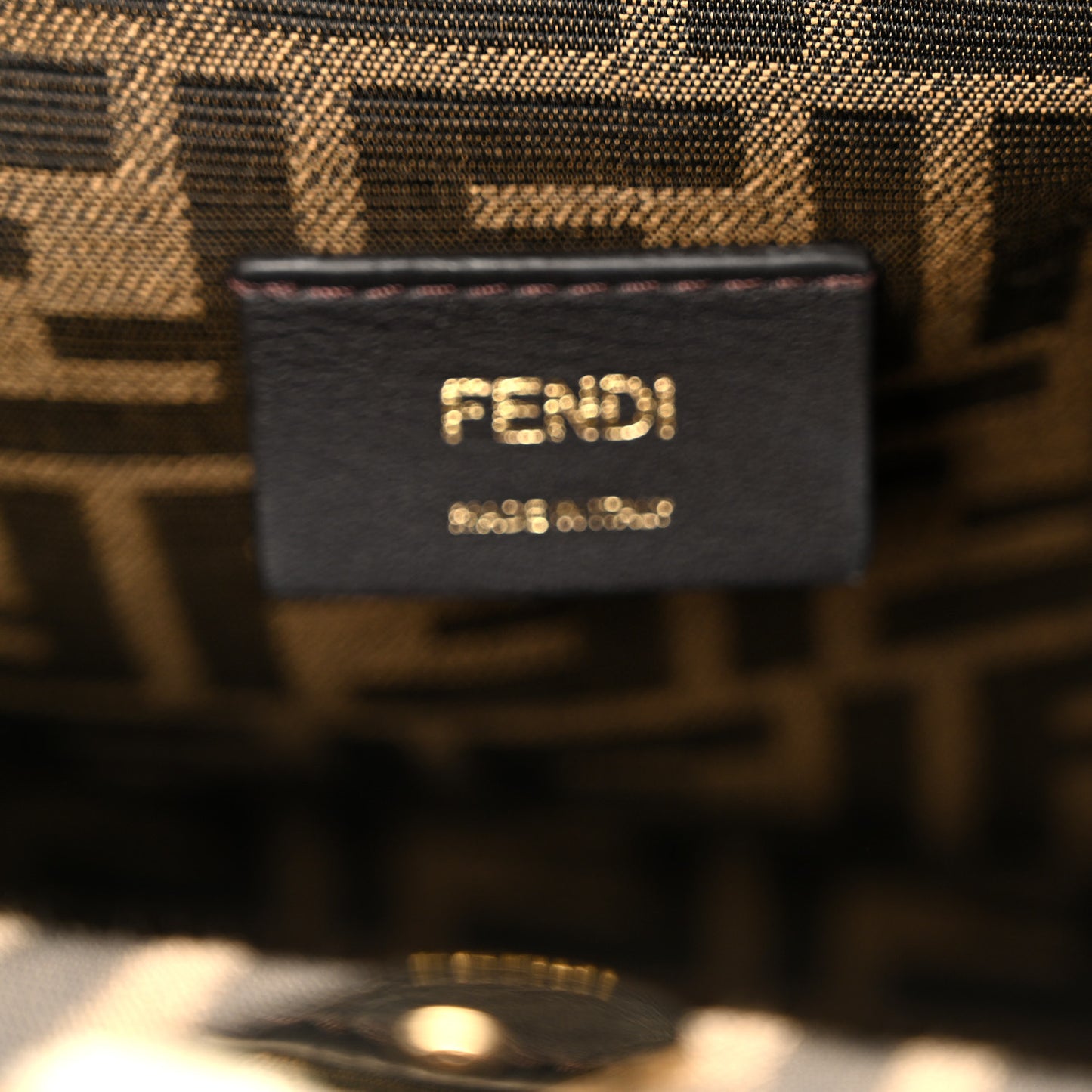 Shiny Nappa Medium Fendi First Caramello
