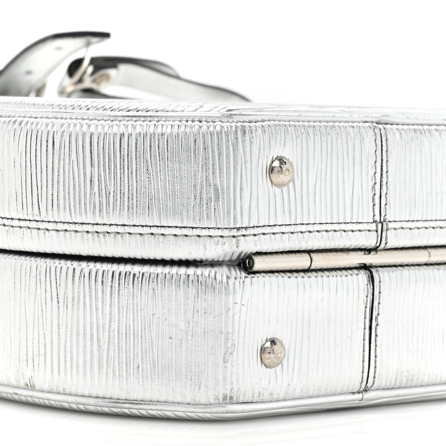 Metallic Epi Petite Boite Chapeau Silver
