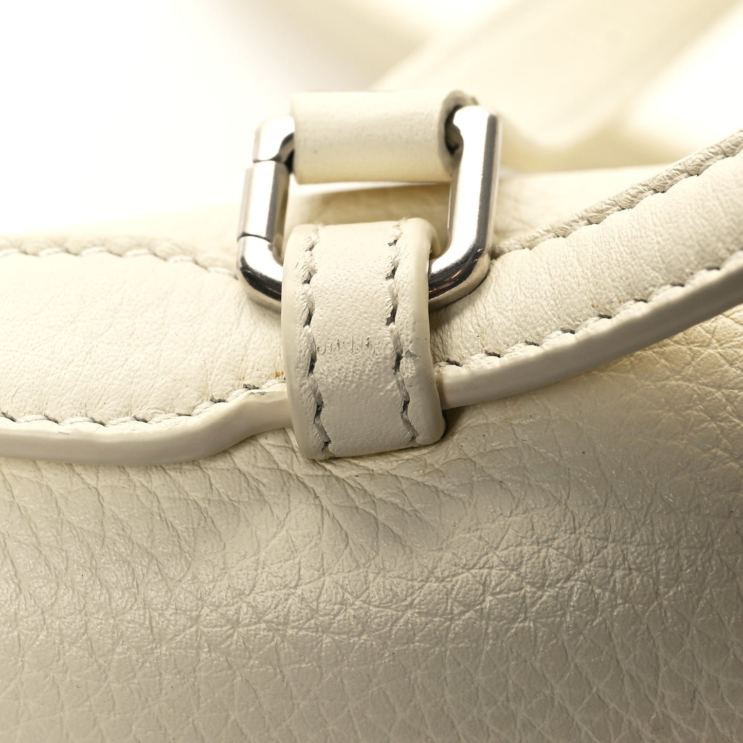 Grained Calfskin L19 Extra Pocket Pouch Whisper White