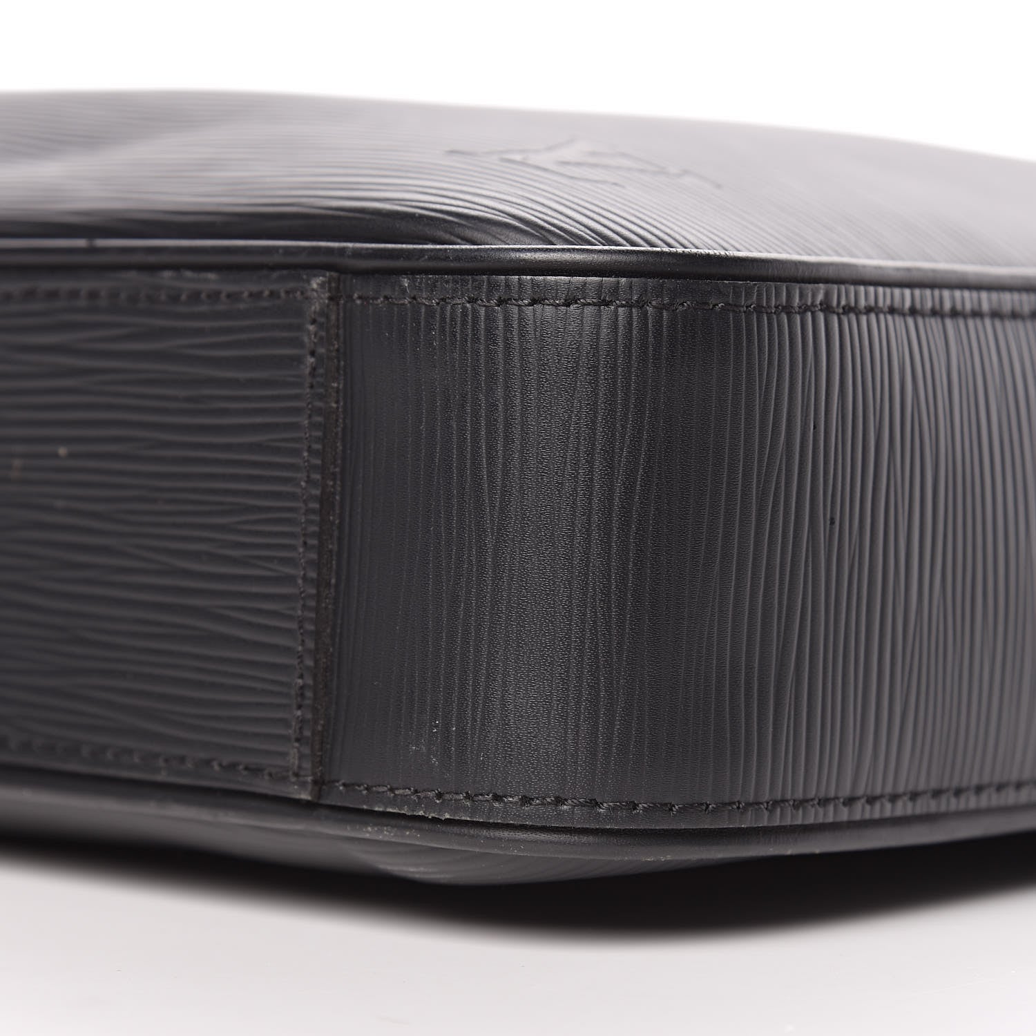 Louis Vuitton Epi Dandy MM Briefcase Black 429606 – FASHIONPHILE