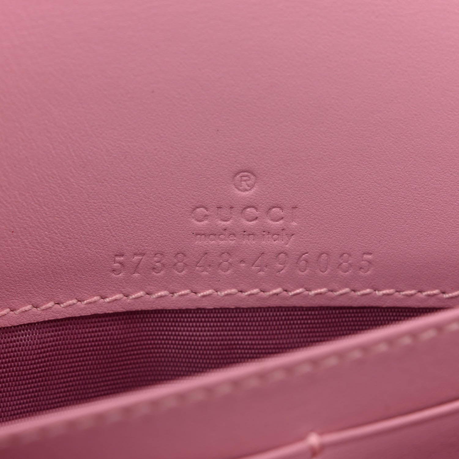 Gucci GG Supreme Monogram Strawberry Chain Wallet 6 of 10