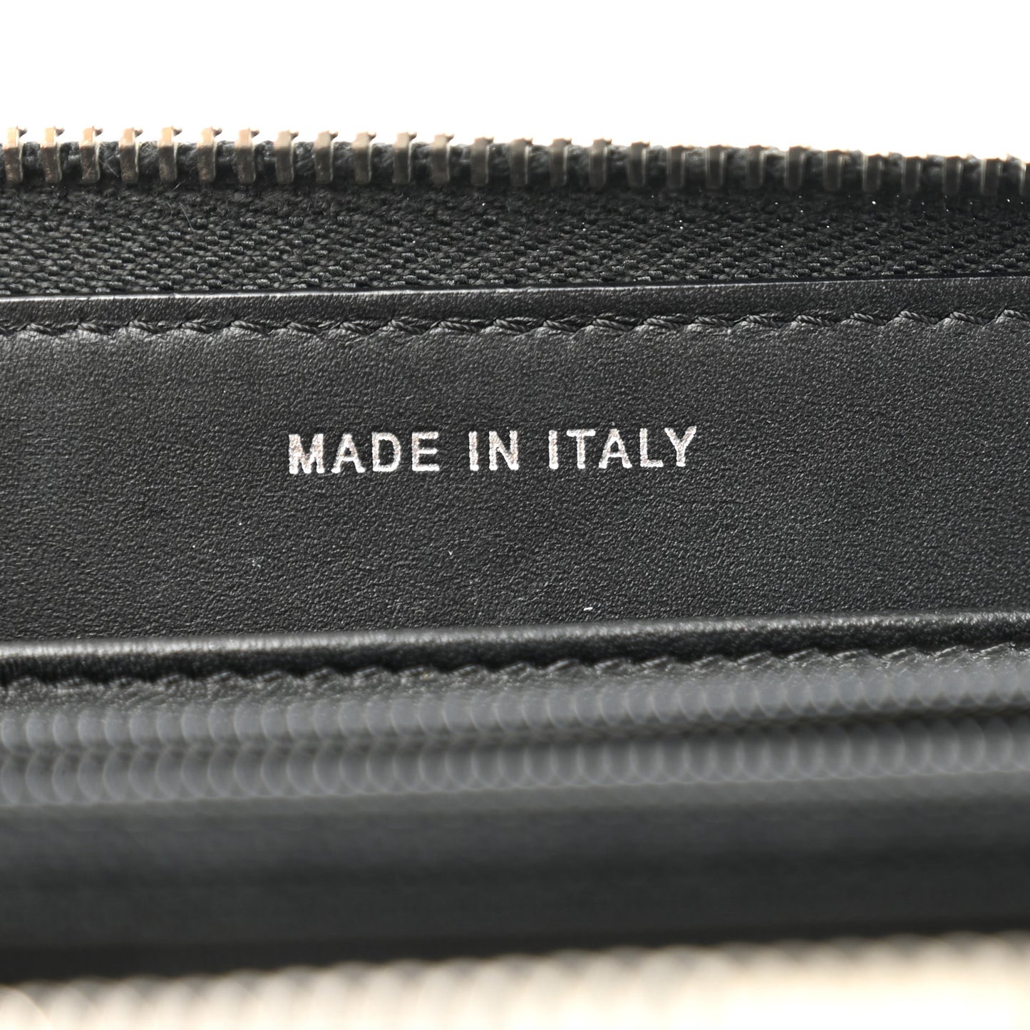 Caviar Patent Small CC Contour Zip Around Wallet Black