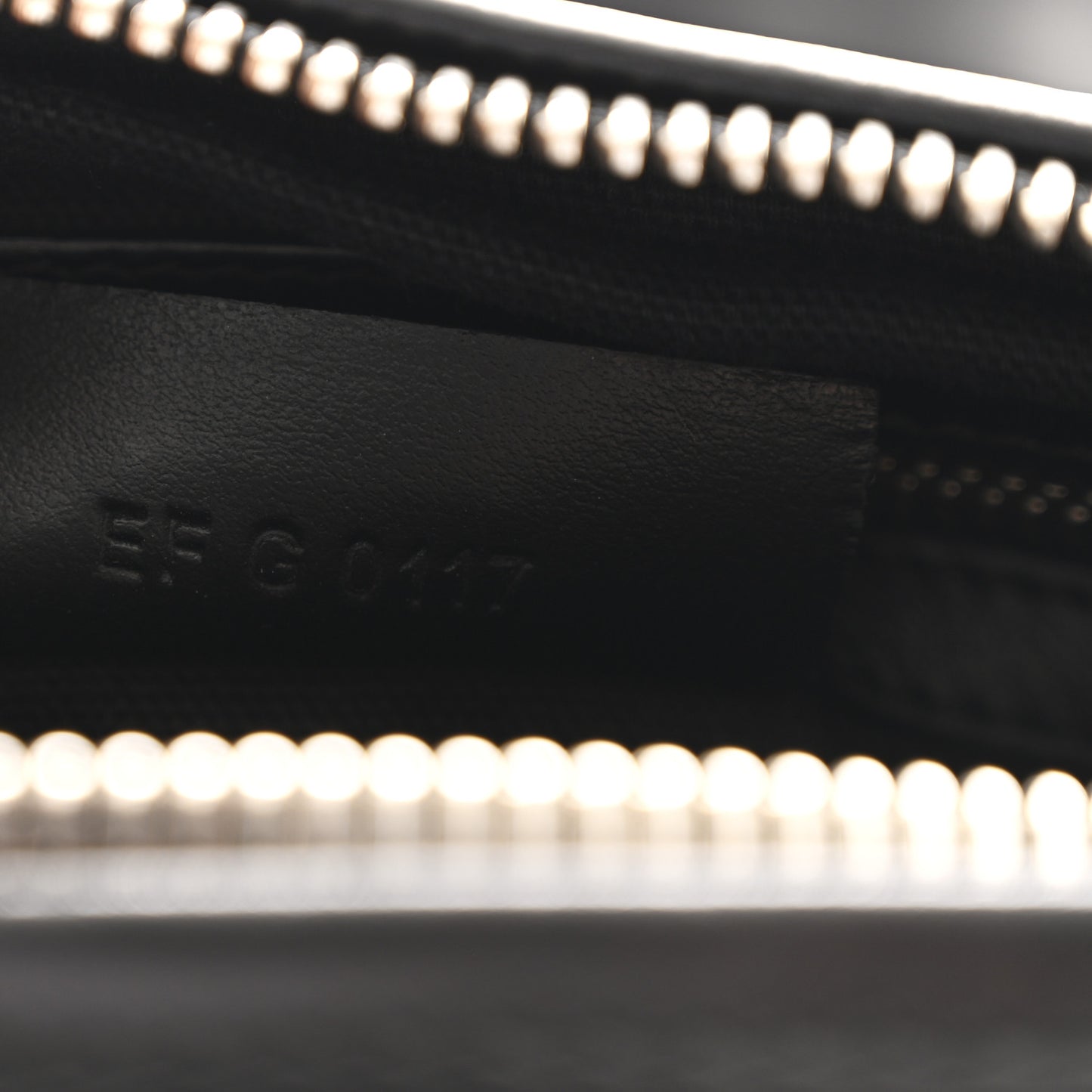 Calfskin Medium Pandora Logo Strap Black