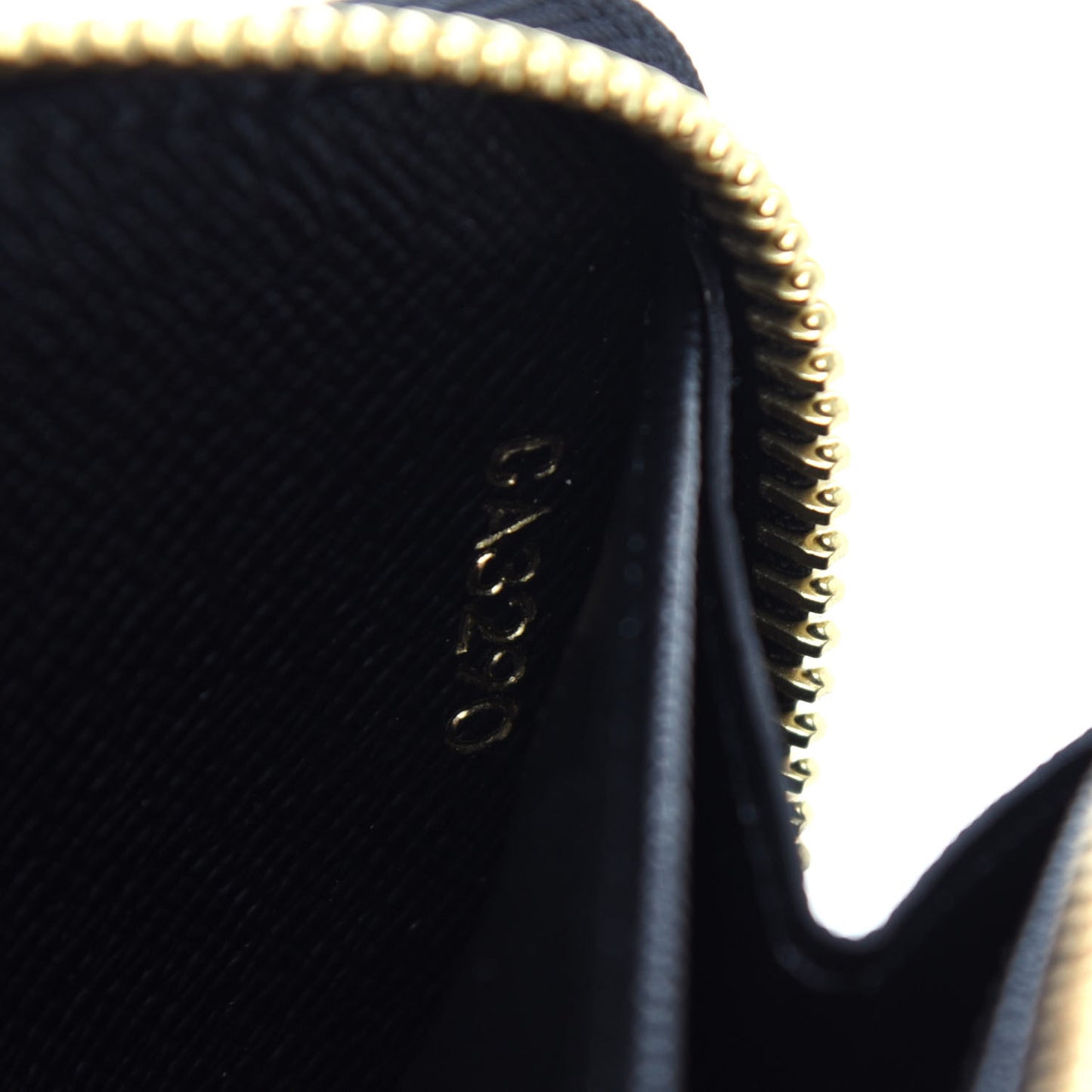 Game On Zippy Wallet White