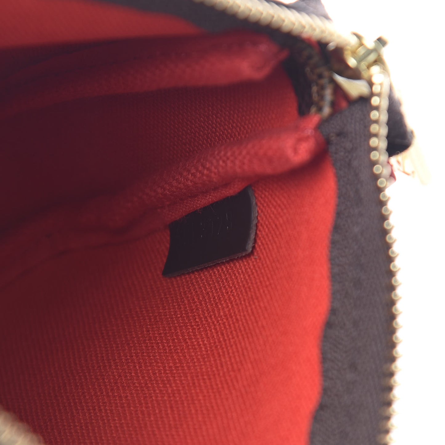 Damier Ebene 2019 Christmas Animation Mini Pochette Accessories Red