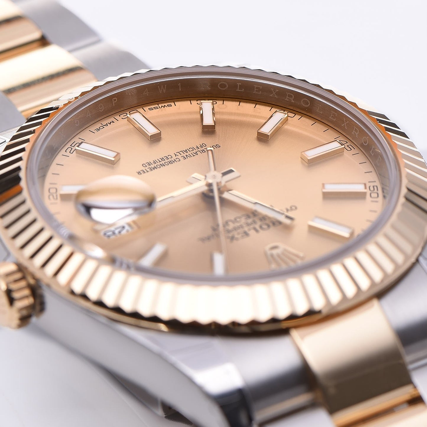Stainless Steel 18K Yellow Gold 41mm Oyster Perpetual Datejust Watch Champagne 126333
