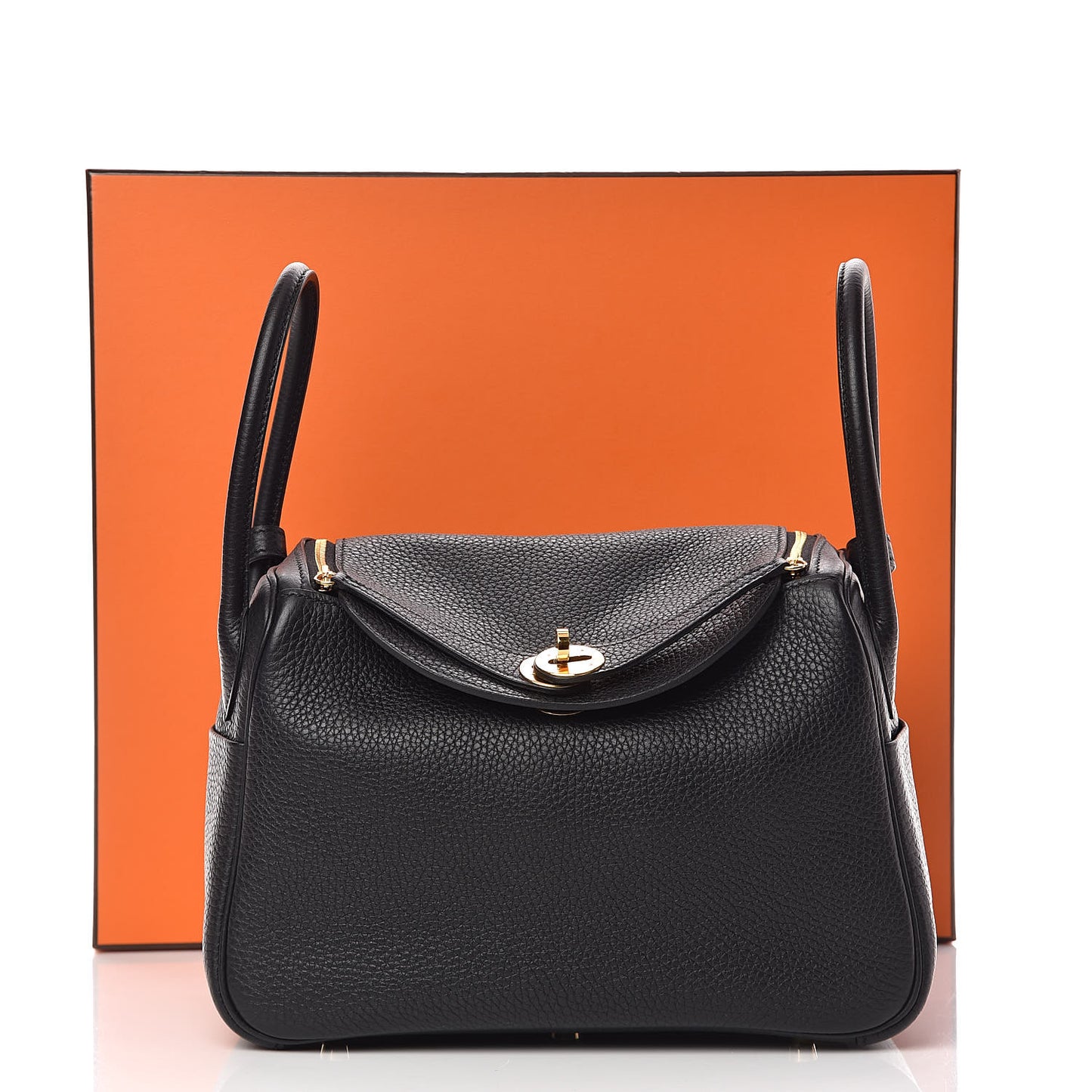 Taurillon Clemence Lindy 26 Black