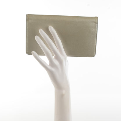 Chanel Caviar Sevruga Yen Wallet Pearl 2 of 8