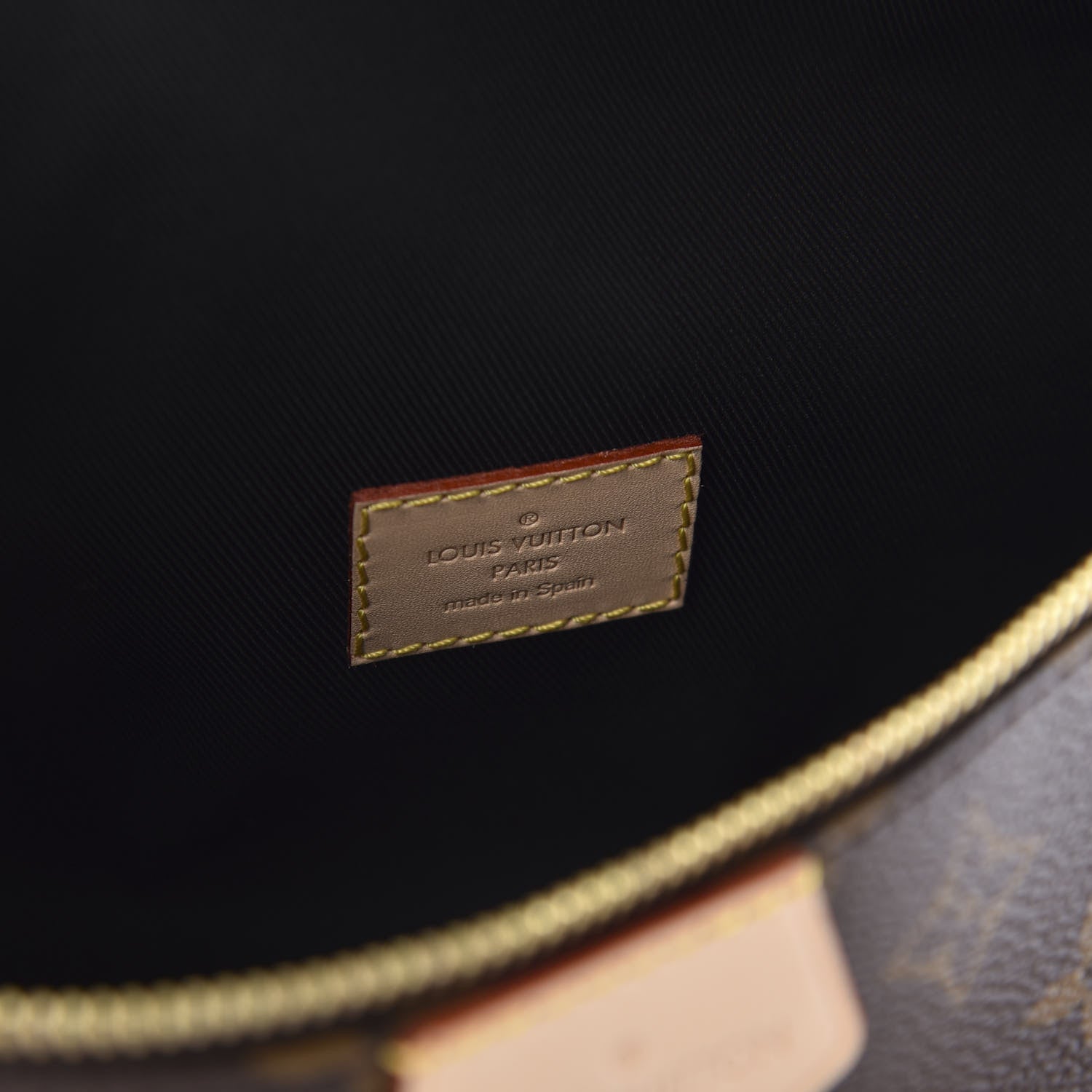 Louis Vuitton Monogram Bumbag 8 of 9