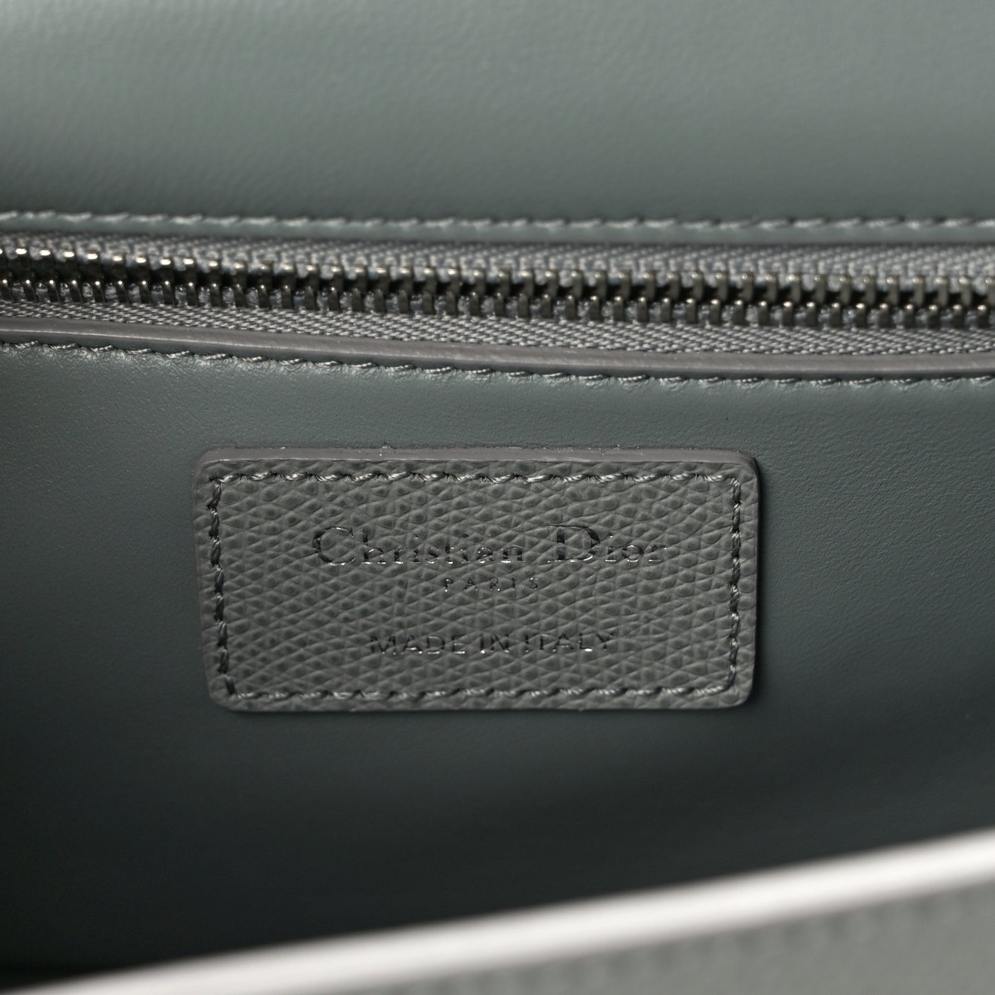 Grained Calfskin 30 Montaigne Chain Flap Bag Grey