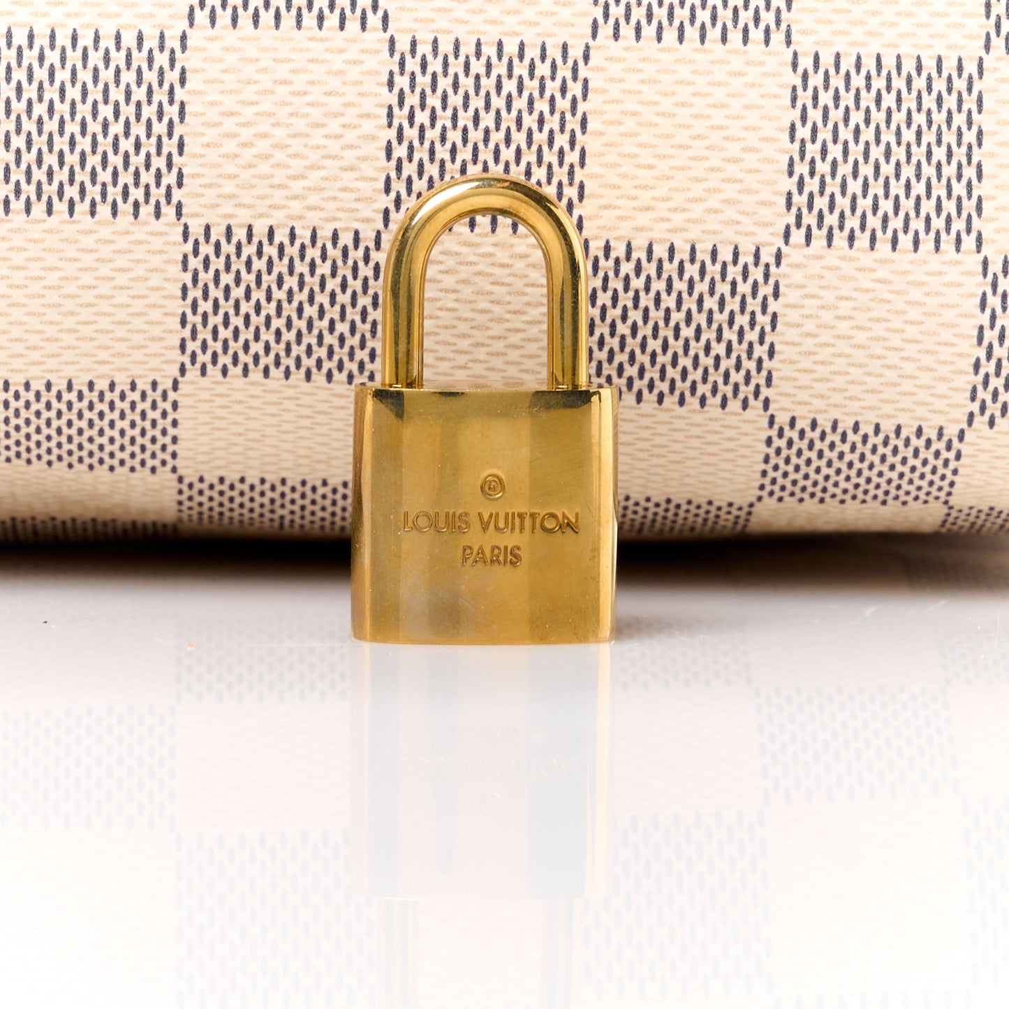 LOUIS VUITTON Damier Azur Speedy 25