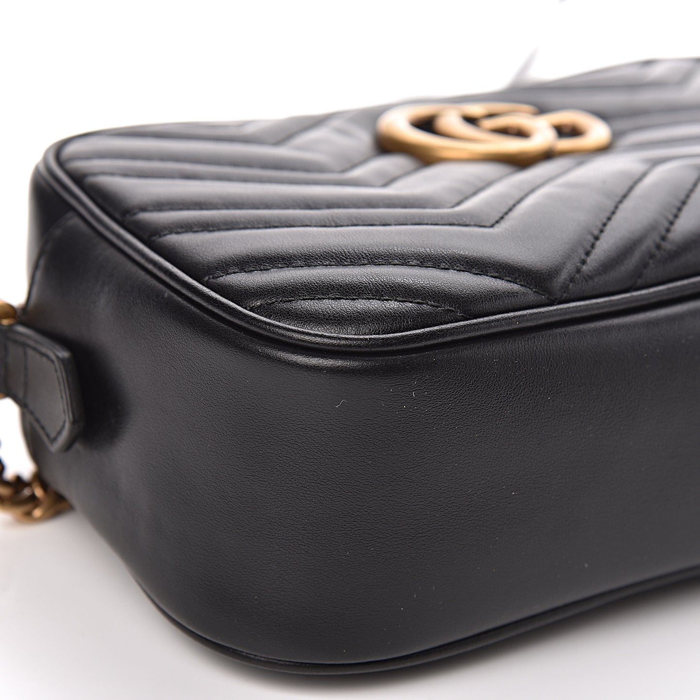 Calfskin Matelasse Small GG Marmont Chain Shoulder Bag Black