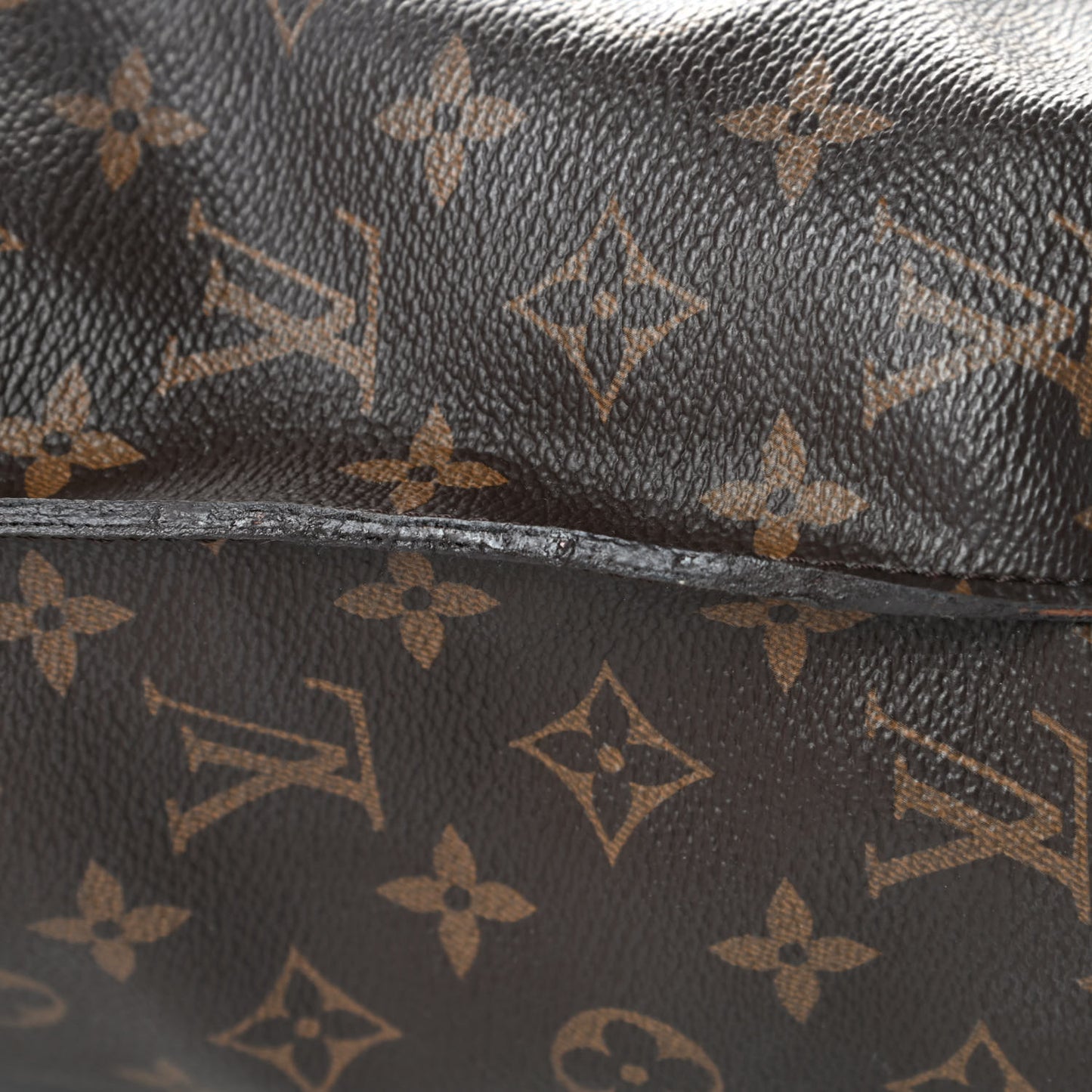 Monogram Metis