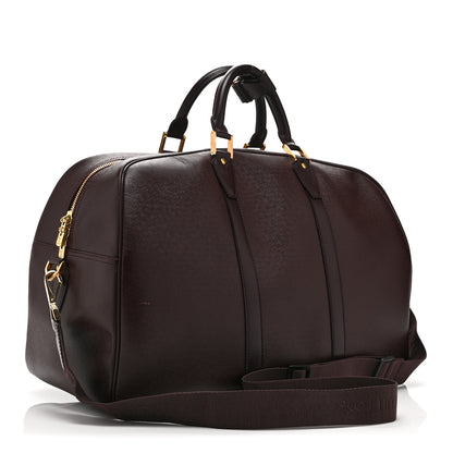 Louis Vuitton Taiga Kendall PM Acajou 2 of 9