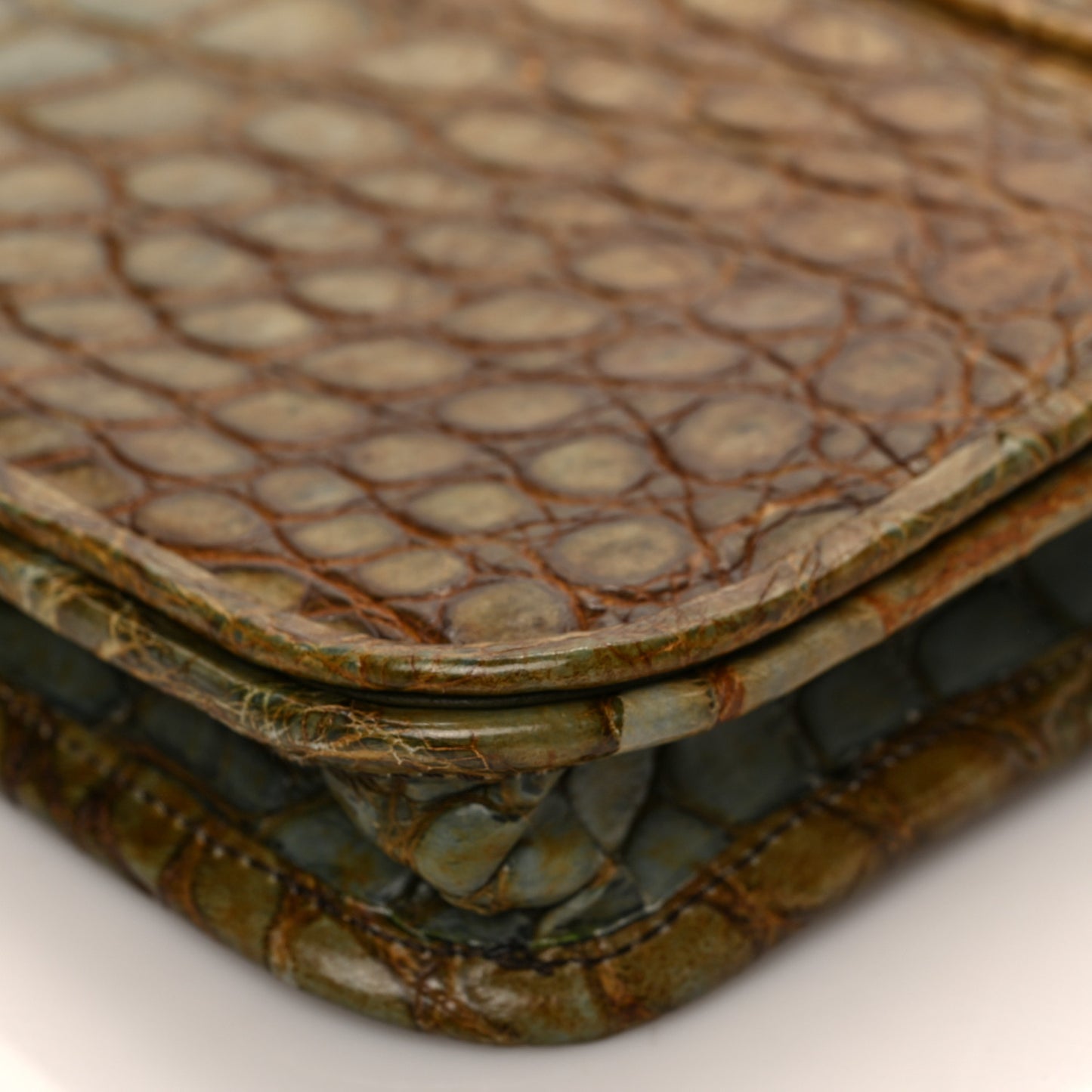 Alligator Degrade Iolanda Clutch Cygno