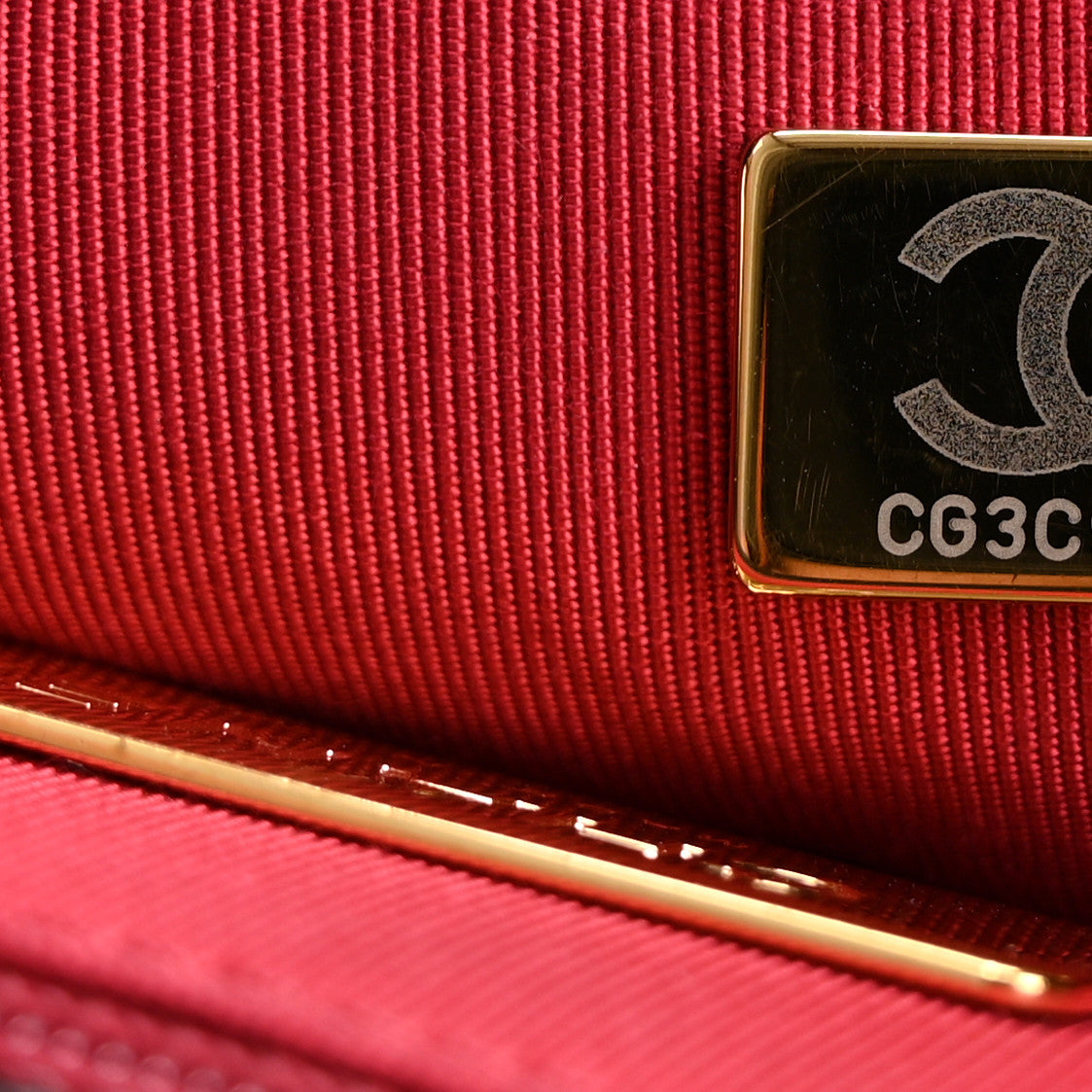 Goatskin Quilted Medium Chanel 19 Flap Black