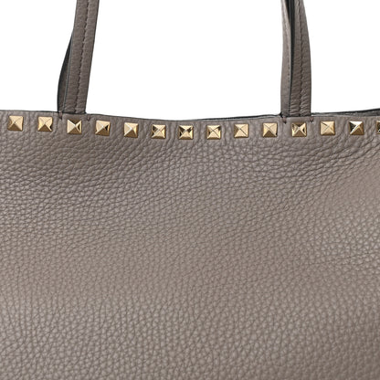 Valentino Garavani Grained Calfskin Small Rockstud Shoulder Tote Dove Gray 7 of 9