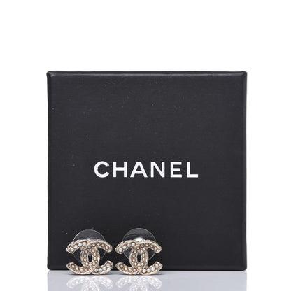 Chanel Pearl CC Earrings Gold 6 of 6